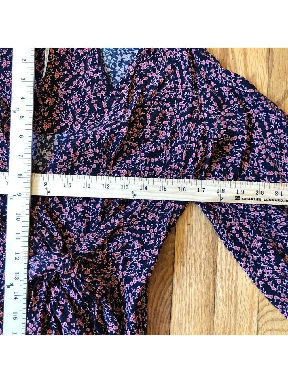 Free People EUC Women's Black Blush Clara Floral Tunic Size Small